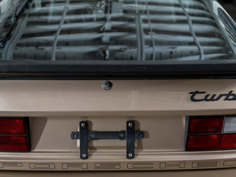 Porsche 944 Turbo Coupé