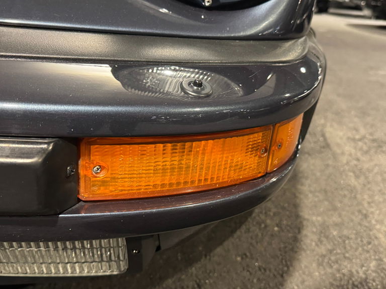 Porsche 911 Carrera 3.2 (US)