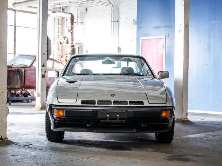 Porsche 924 Turbo
