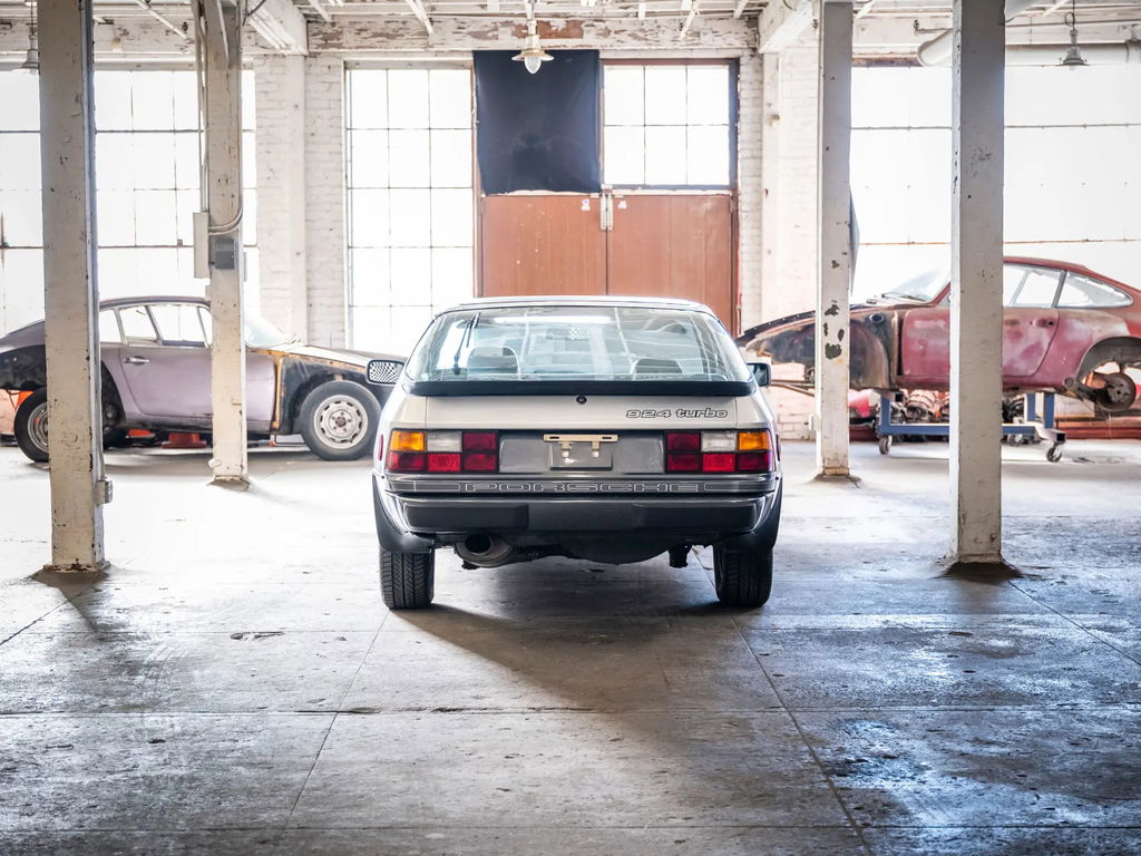 Porsche 924 Turbo