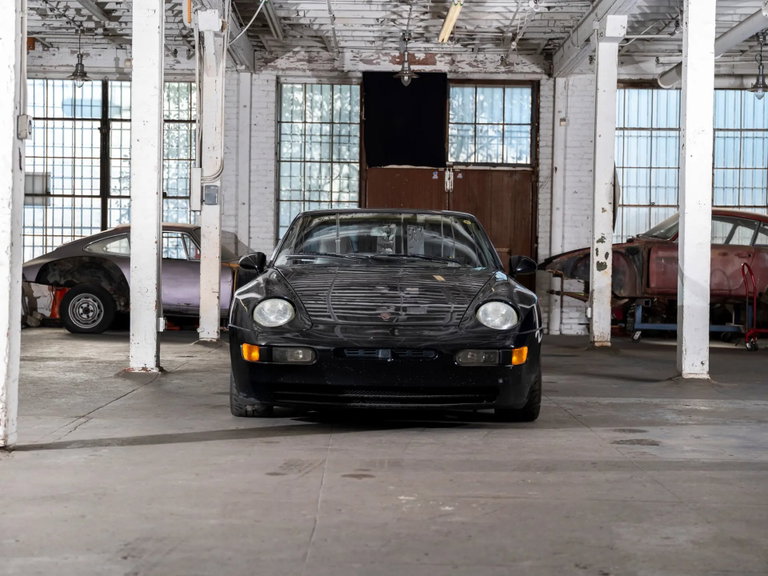 Porsche 968