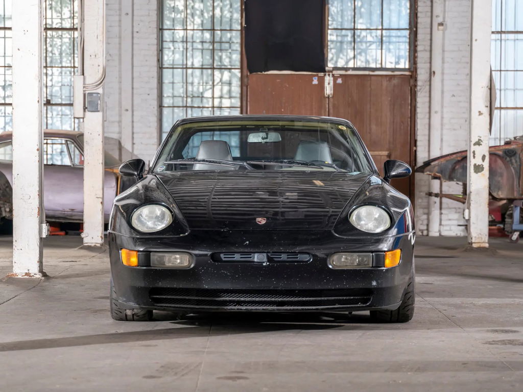 Porsche 968