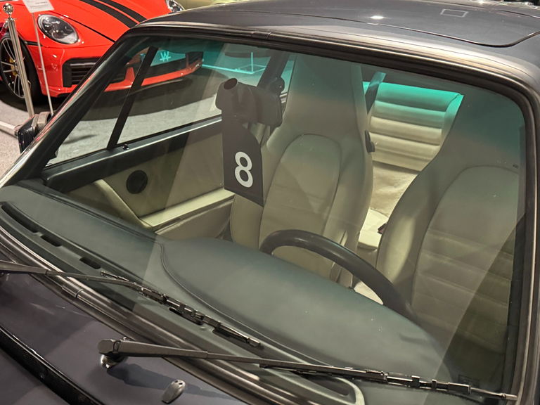 Porsche 911 Carrera 3.2 (US)