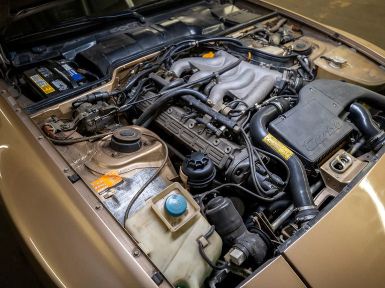 Porsche 944 Turbo Coupé