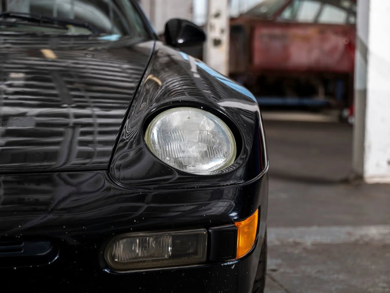 Porsche 968