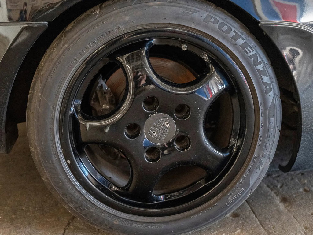 Porsche 968
