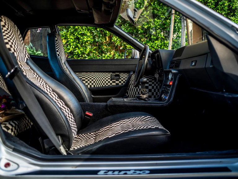 Porsche 924 Turbo