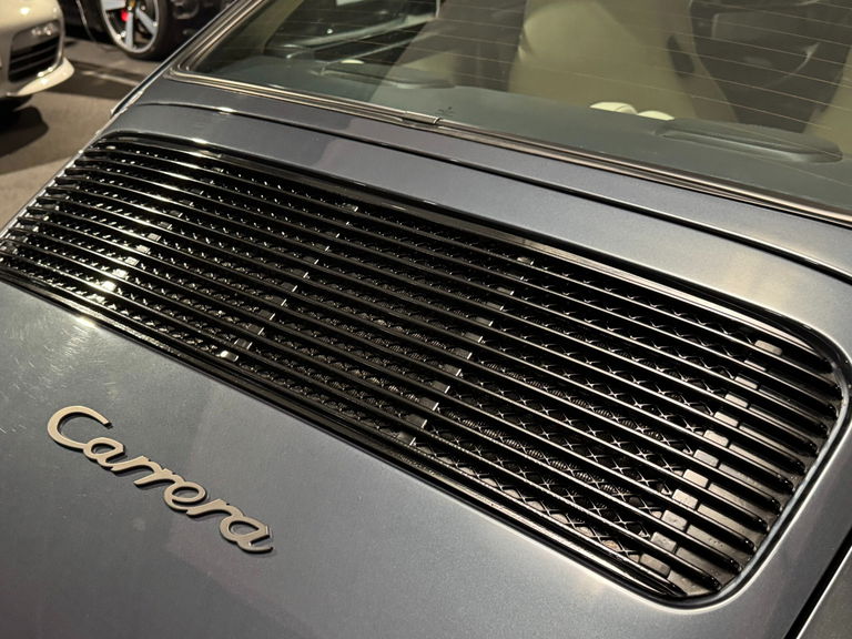 Porsche 911 Carrera 3.2 (US)