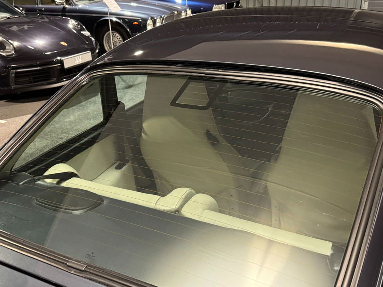 Porsche 911 Carrera 3.2 (US)