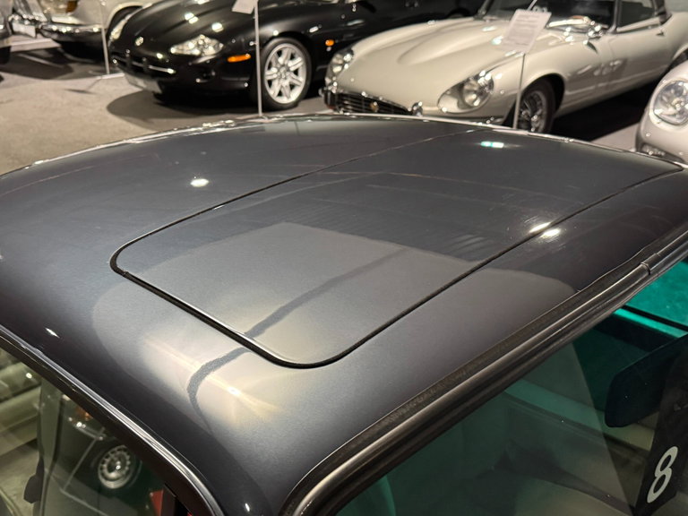 Porsche 911 Carrera 3.2 (US)