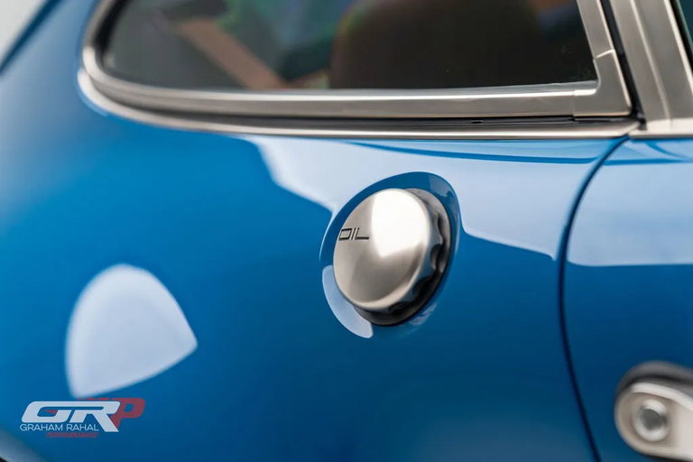 Porsche 911 Reimagined by Singer