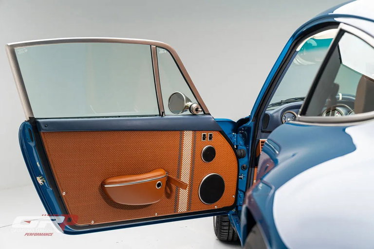 Porsche 911 Reimagined by Singer