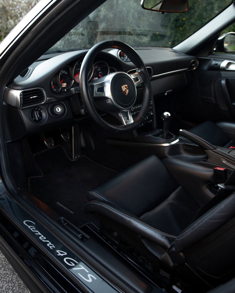 Porsche 997.2 Carrera 4 GTS