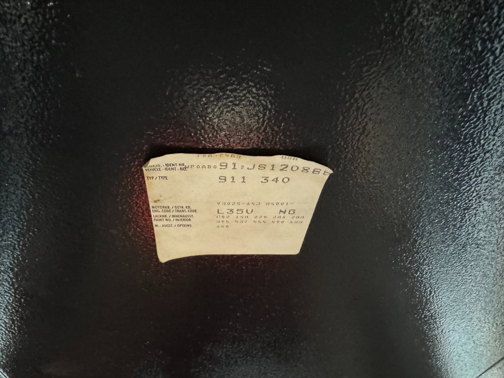 Porsche 911 Carrera 3.2 (US)