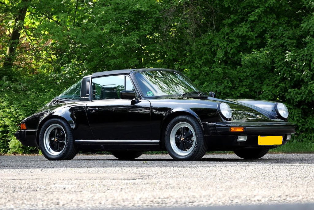 Porsche 911 Carrera 3.2