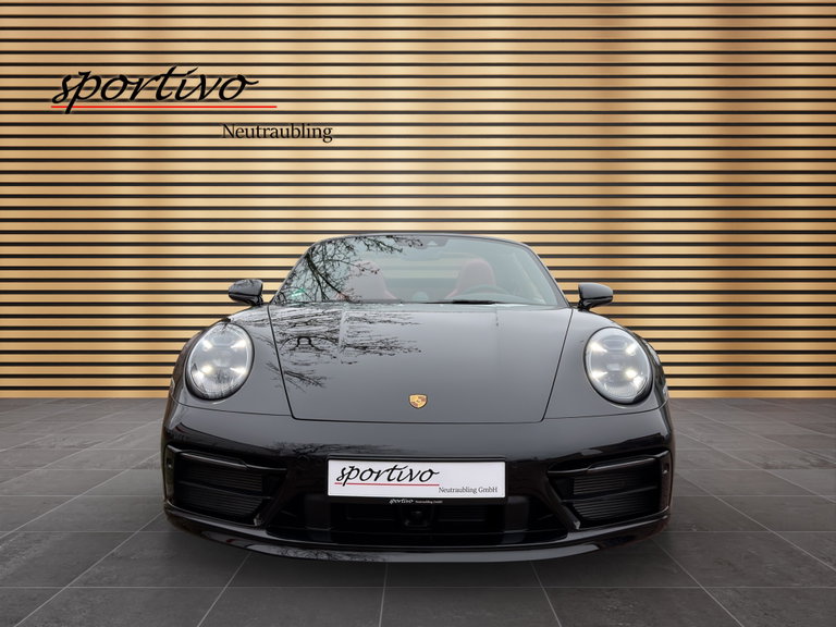 Porsche 992 Targa 4 GTS