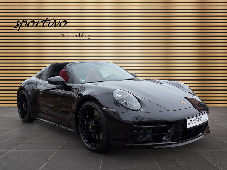 Porsche 992 Targa 4 GTS