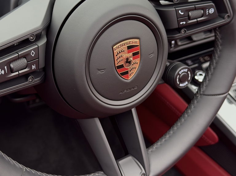 Porsche 992 Targa 4 GTS