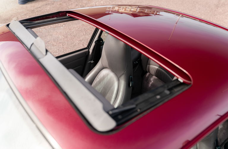 Porsche 993 Carrera 4