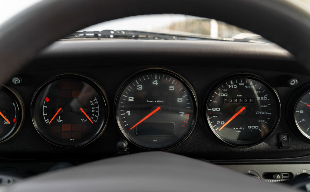 Porsche 993 Carrera 4