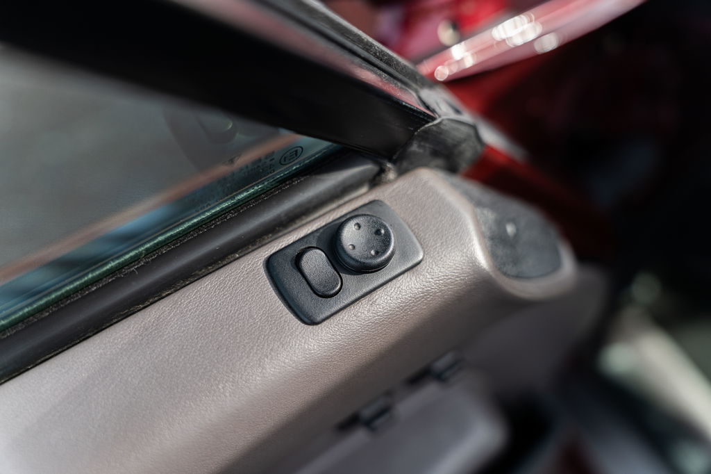 Porsche 993 Carrera 4