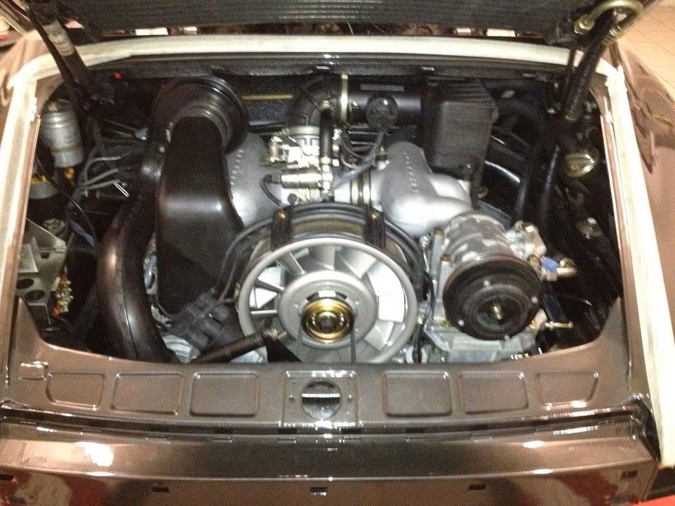 Porsche 911 Carrera 3.2