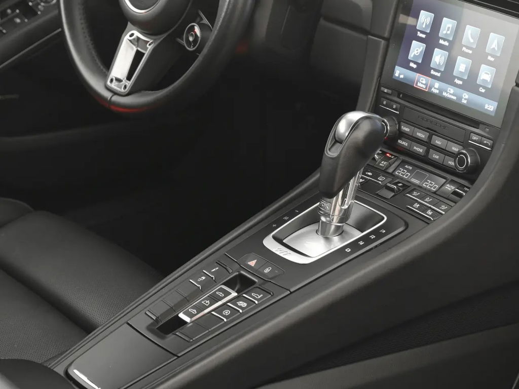 Porsche 991.2 Carrera GTS