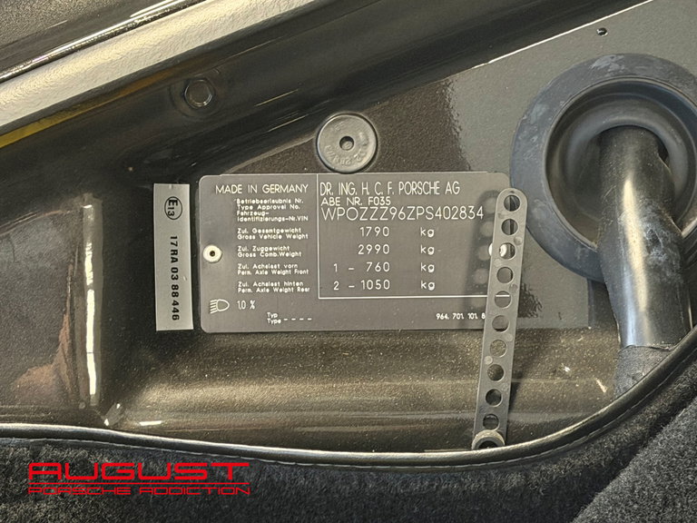 Porsche 964 Carrera 4