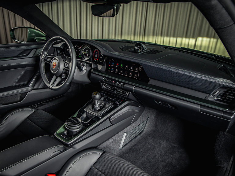 Porsche 992 GT3 Touring