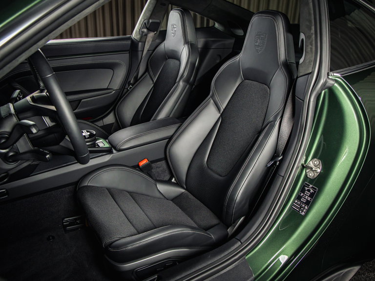 Porsche 992 GT3 Touring
