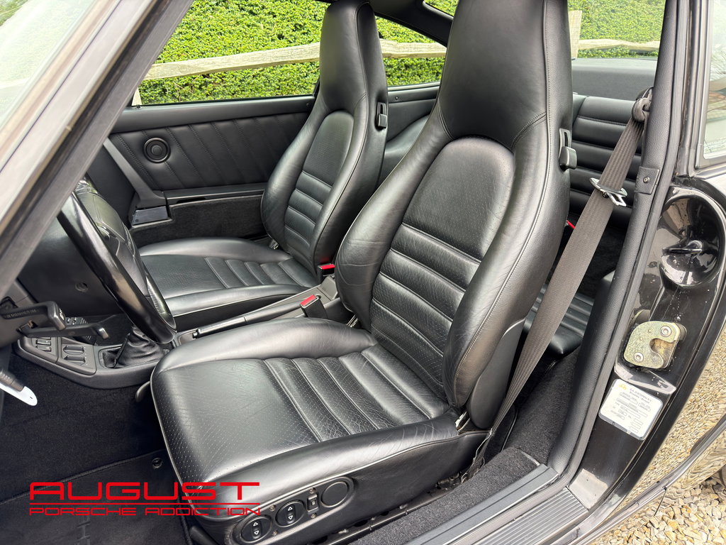 Porsche 964 Carrera 4