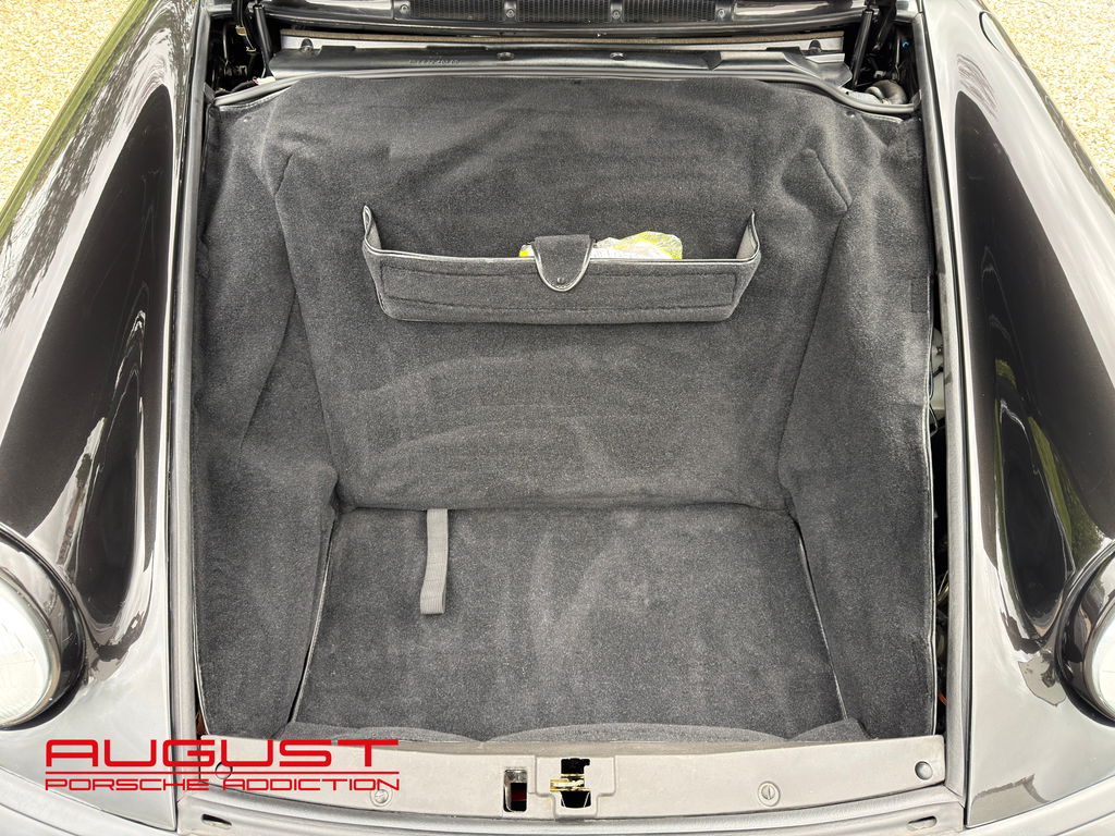 Porsche 964 Carrera 4