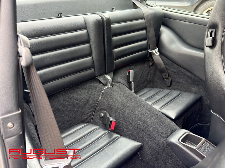 Porsche 964 Carrera 4