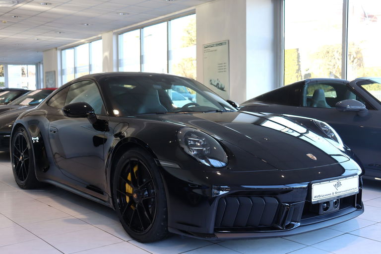 Porsche 992.2 Carrera GTS