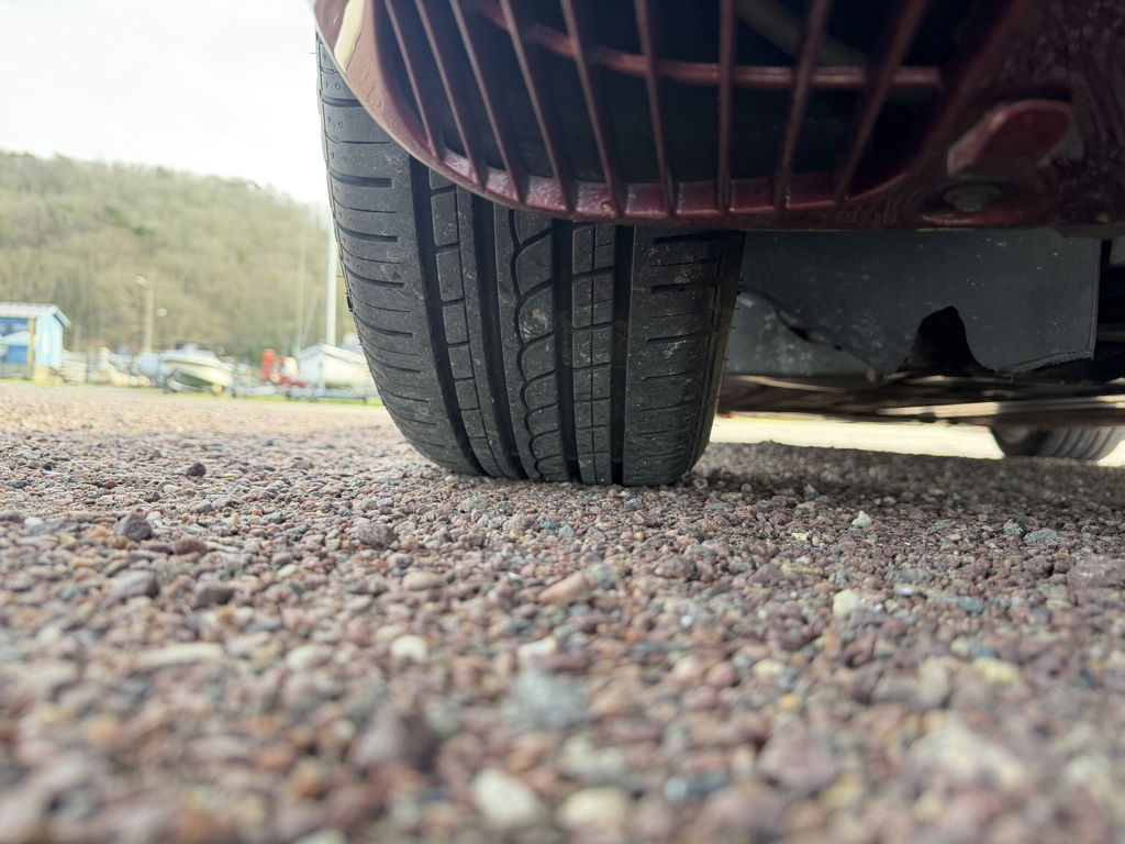 Porsche 993 Carrera 4