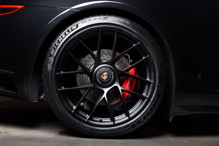 Porsche 991.2 Carrera 4 GTS