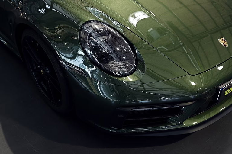 Porsche 992 Carrera GTS