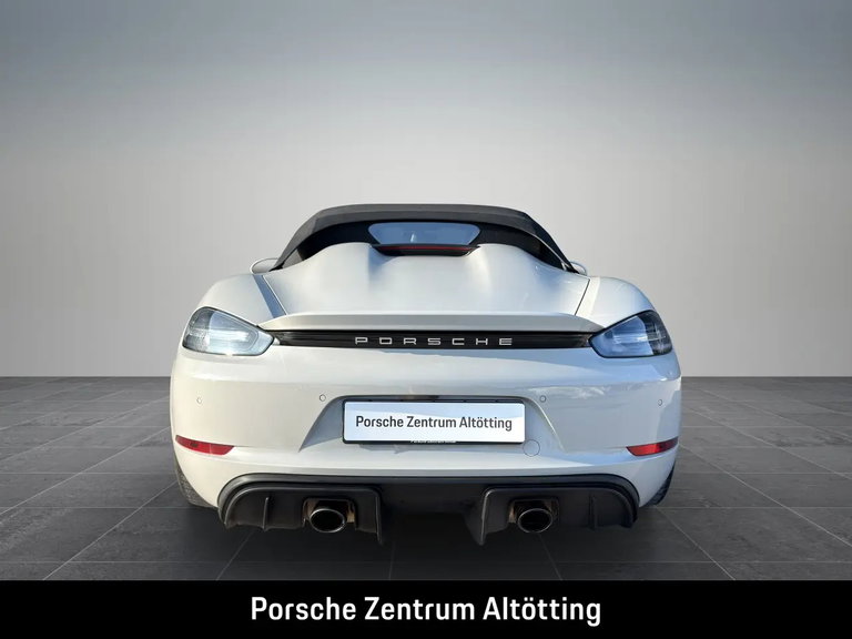 Porsche 718 Spyder