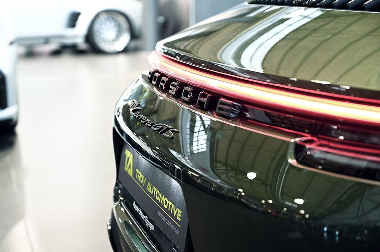 Porsche 992 Carrera GTS