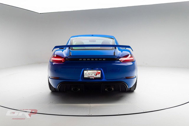 Porsche 718 Cayman GT4