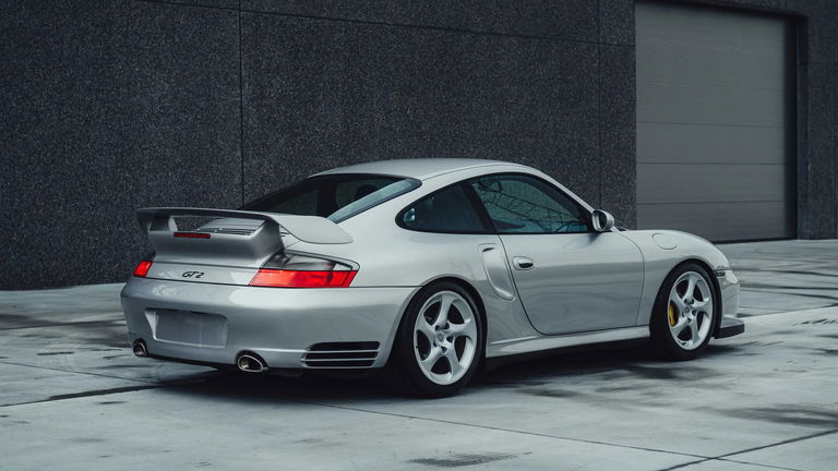 Porsche 996.2 GT2