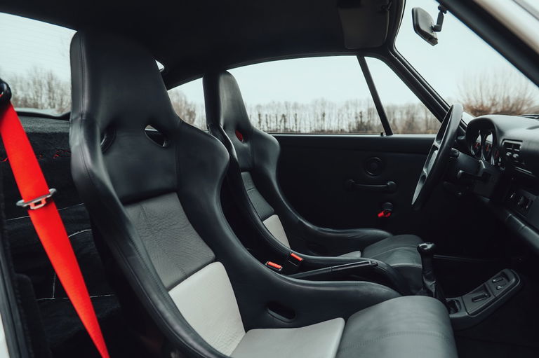 Porsche 964 Carrera RS