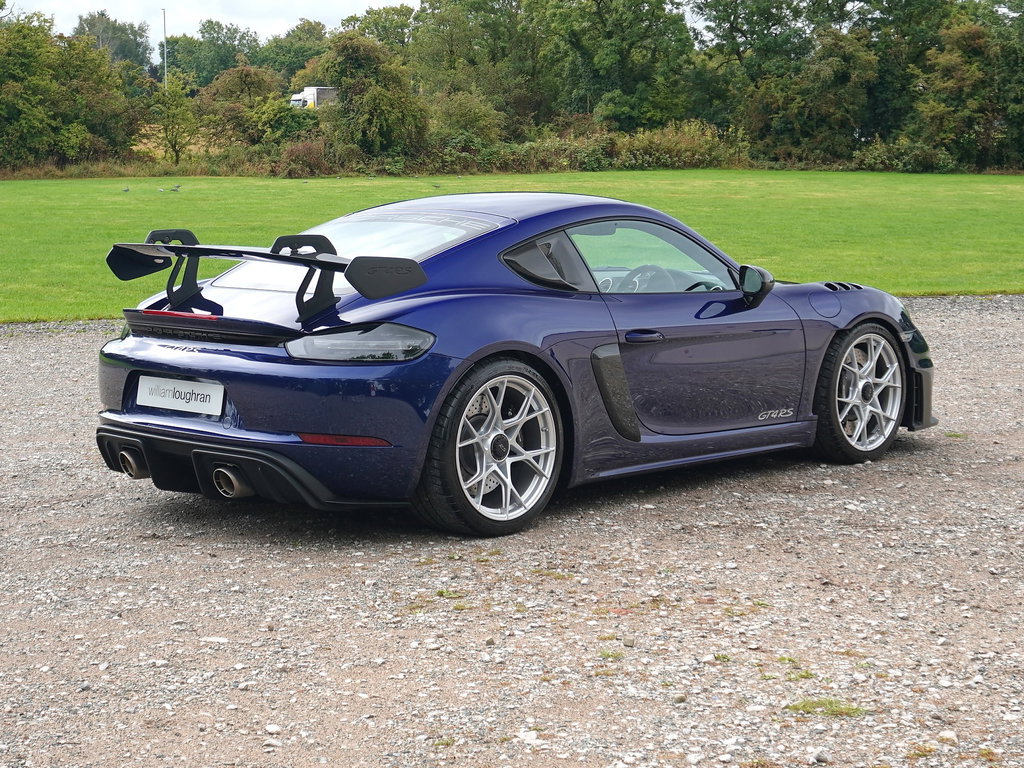 Porsche 718 Cayman GT4 RS