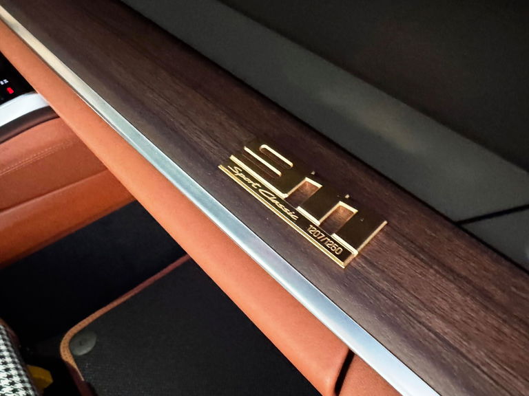 Porsche 992 Sport Classic