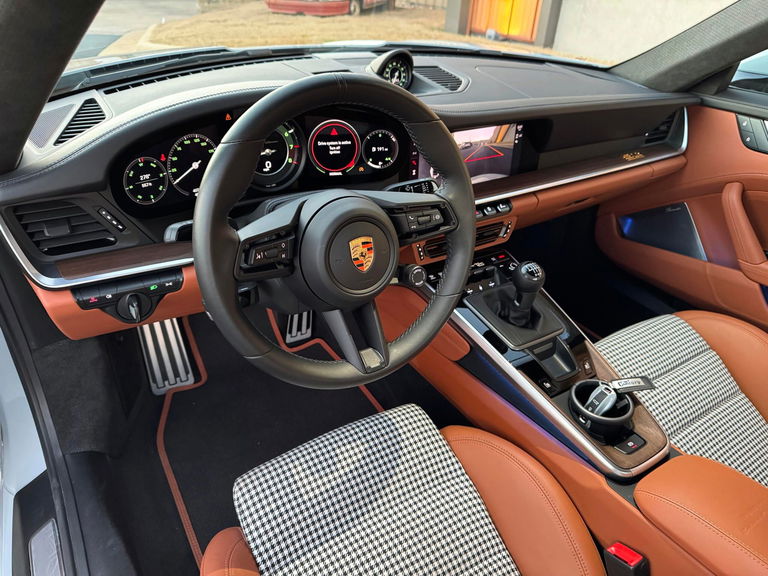 Porsche 992 Sport Classic