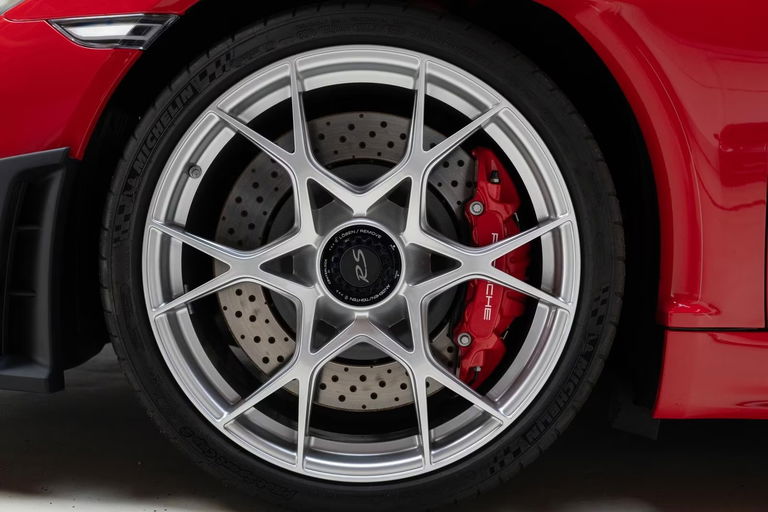 Porsche 718 Cayman GT4 RS