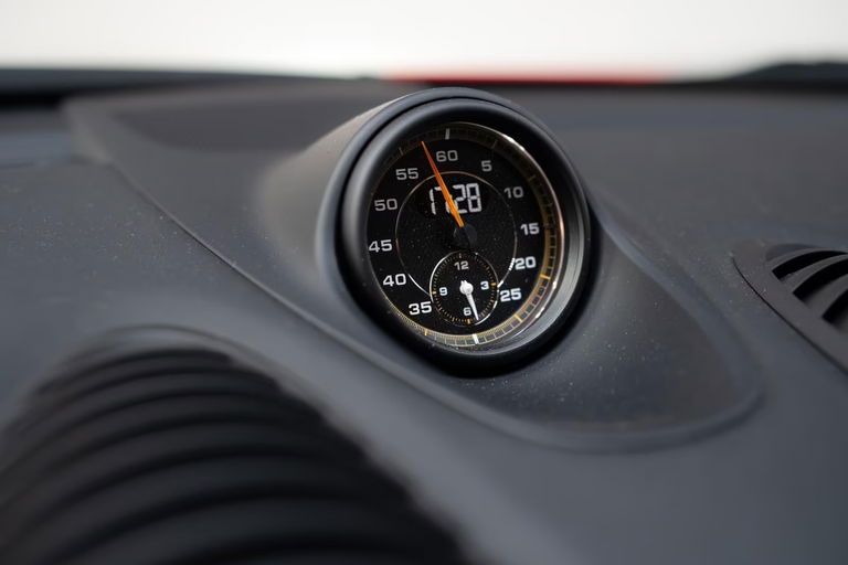 Porsche 718 Cayman GT4 RS