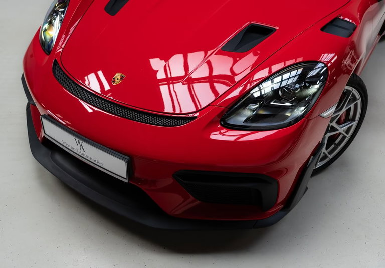 Porsche 718 Cayman GT4 RS