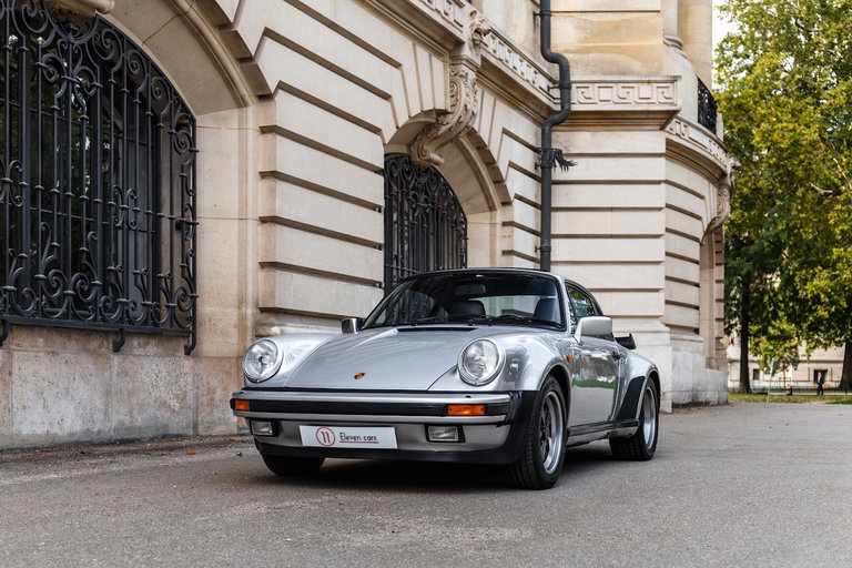 Porsche 911 Turbo 3.3