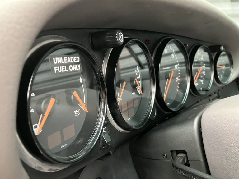 Porsche 964 Carrera 4 WTL